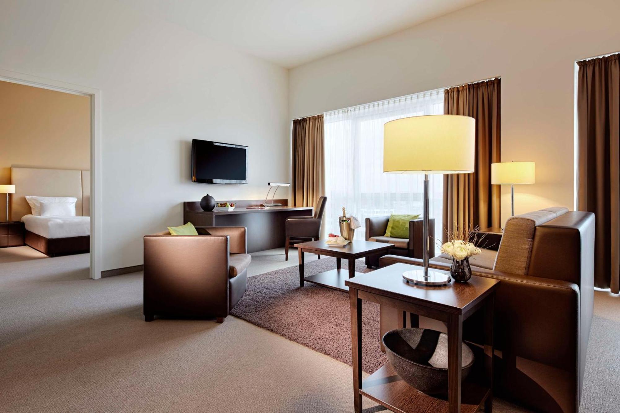 Lindner Hotel Antwerp, Part Of Jdv By Hyatt Kültér fotó